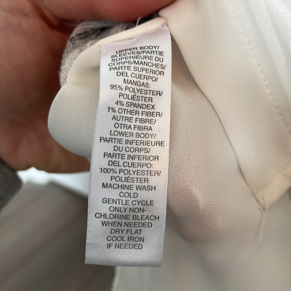 Ann Taylor Loft top - Picture 4 of 4